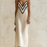 Marisa – Elegantní šaty se vzorem chevron