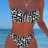 Geomeetria – Stylové bikiny