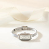 Sara® Phila – Elegantní šaty