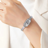 Sara® Phila – Elegantní šaty