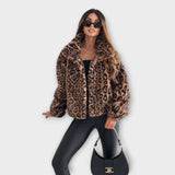 Leonor – Elegantní bunda s leopardím vzorem