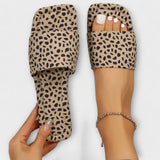 Elisabete – Ploché mokasíny s leopardím vzorem