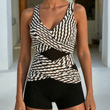Geomeetria – Stylové tankini