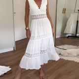 Kim – Elegantní krajkové šaty s výstřihem do V