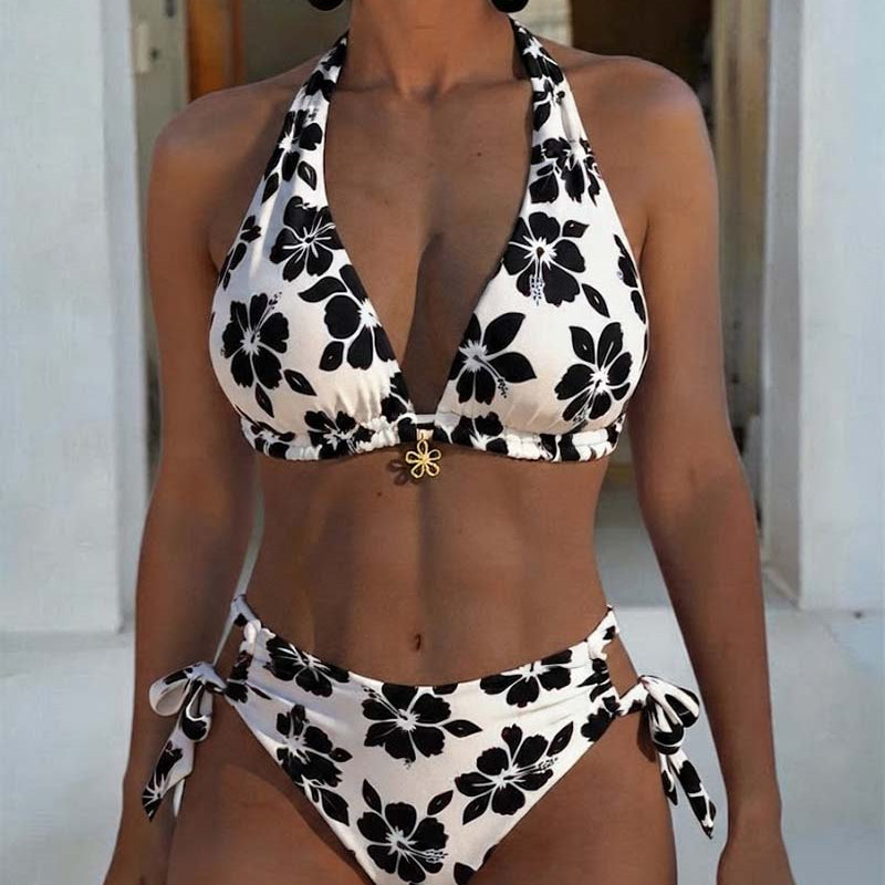 Hibiscus – Stylové bikiny za krk