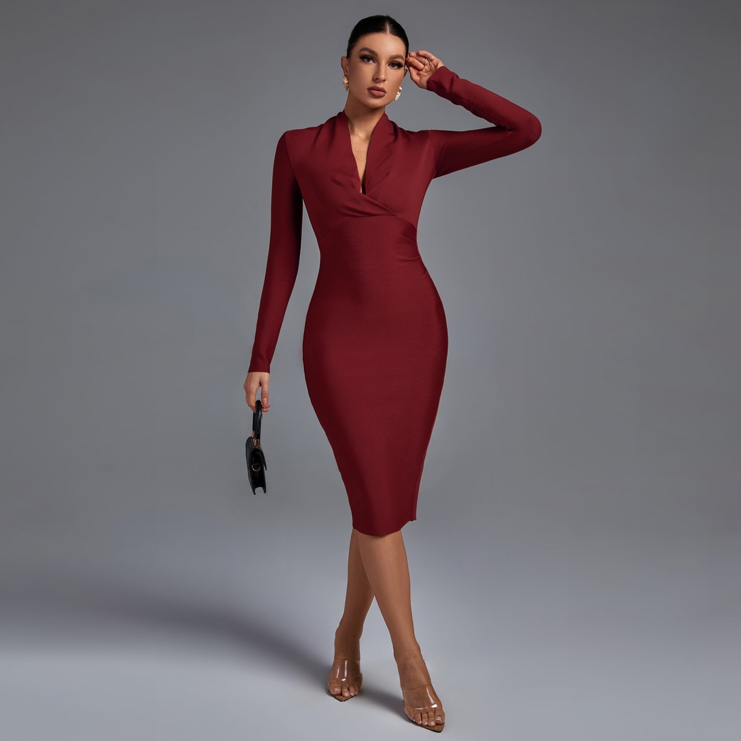 Samara – Elegantní šaty s výstřihem do V