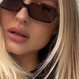 Amelia – Stylové sluneční brýle