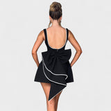 Carrie – Elegantní mini šaty s perlami