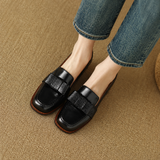 Contessa – Elegantní sandál s knoflíkem