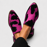Paloma – Elegantní loafers s kravím vzorem