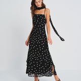 Must Täpiline – Elegantní maxi šaty