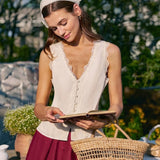 Aprikoosi – Elegantní krajková vesta